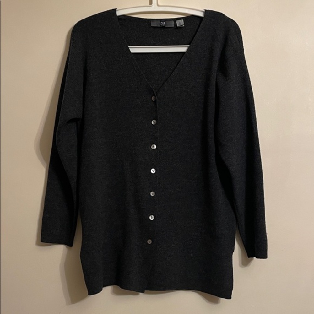 GAP Wool Charcoal V-Neck Button-Front Women's Cardigan